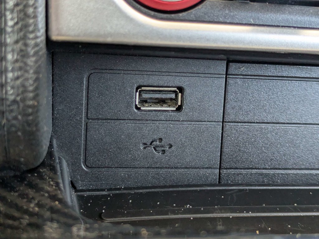 Certified 2022 Ford Mustang Premium RWD image 24