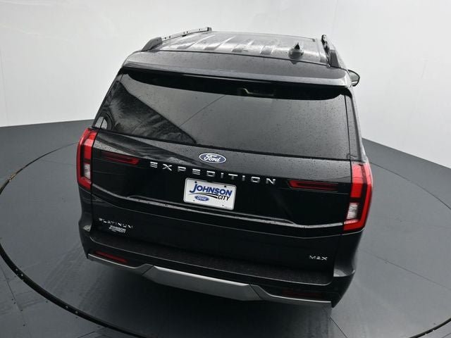 Certified 2025 Ford Expedition Max Platinum w/ Driver's Package AWD/4WD image 28