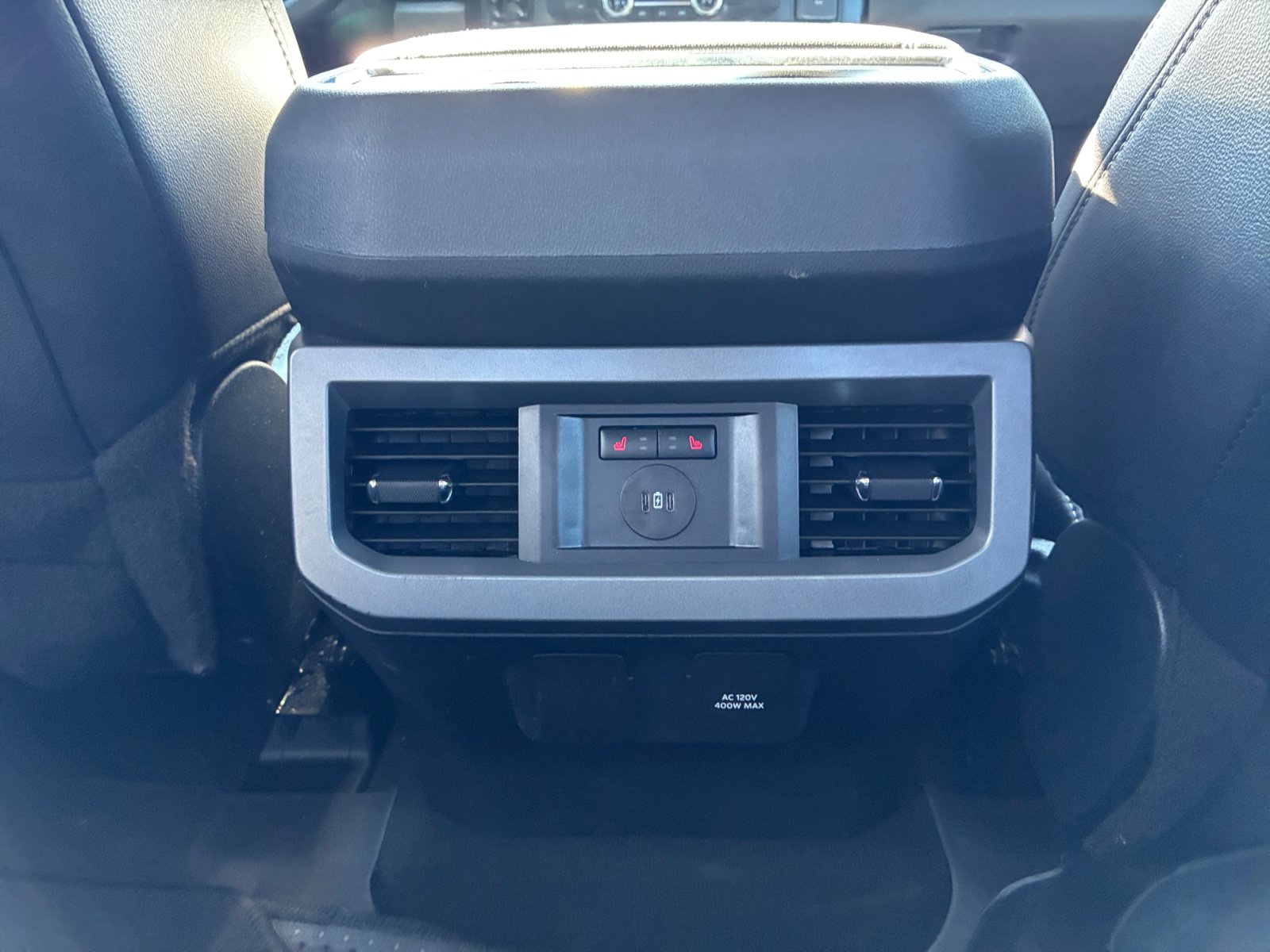 Certified 2024 Ford F250 Lariat w/ Lariat Ultimate Package AWD/4WD image 32