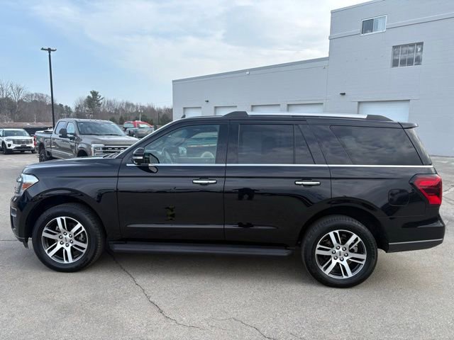Certified 2024 Ford Expedition Limited image 2