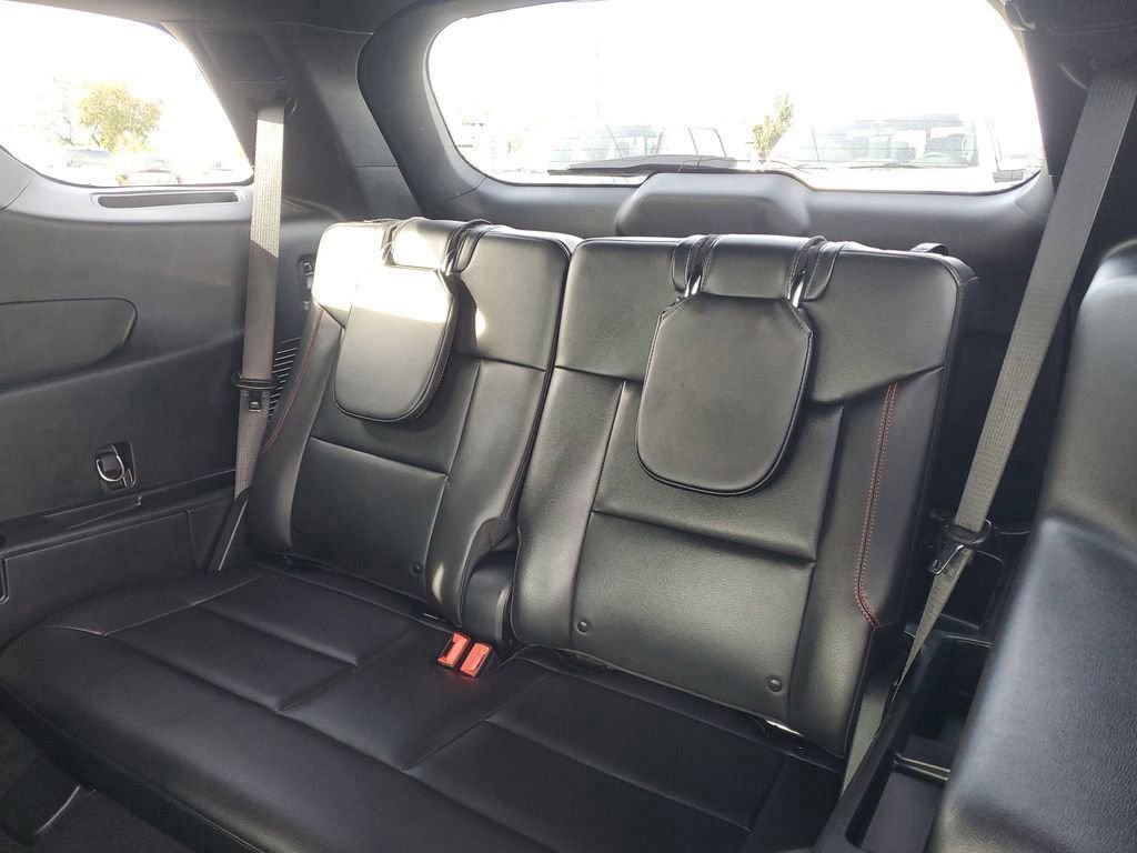 Certified 2023 Ford Explorer ST-Line image 11