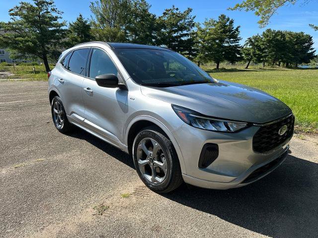 Certified 2024 Ford Escape ST-Line w/ Tech Pack #1 AWD/4WD image 31