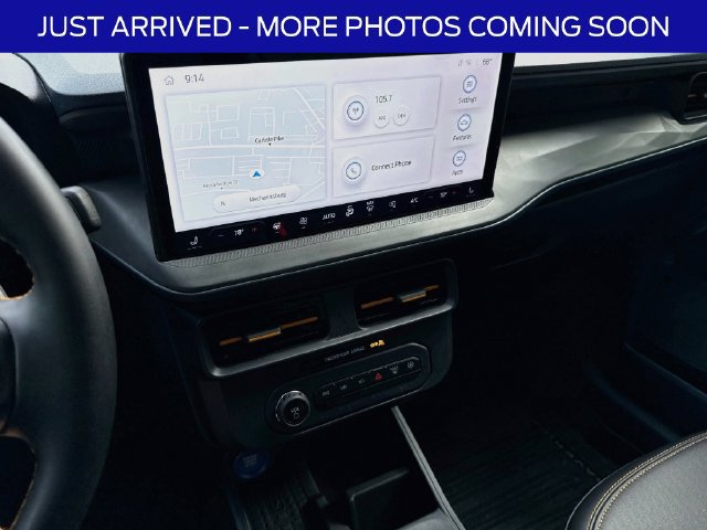 Certified 2025 Ford Maverick Tremor AWD/4WD image 15