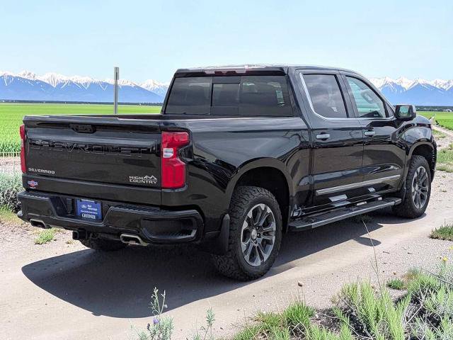 Used 2022 Chevrolet Silverado 1500 High Country w/ Z71 Off-Road Package AWD/4WD image 6