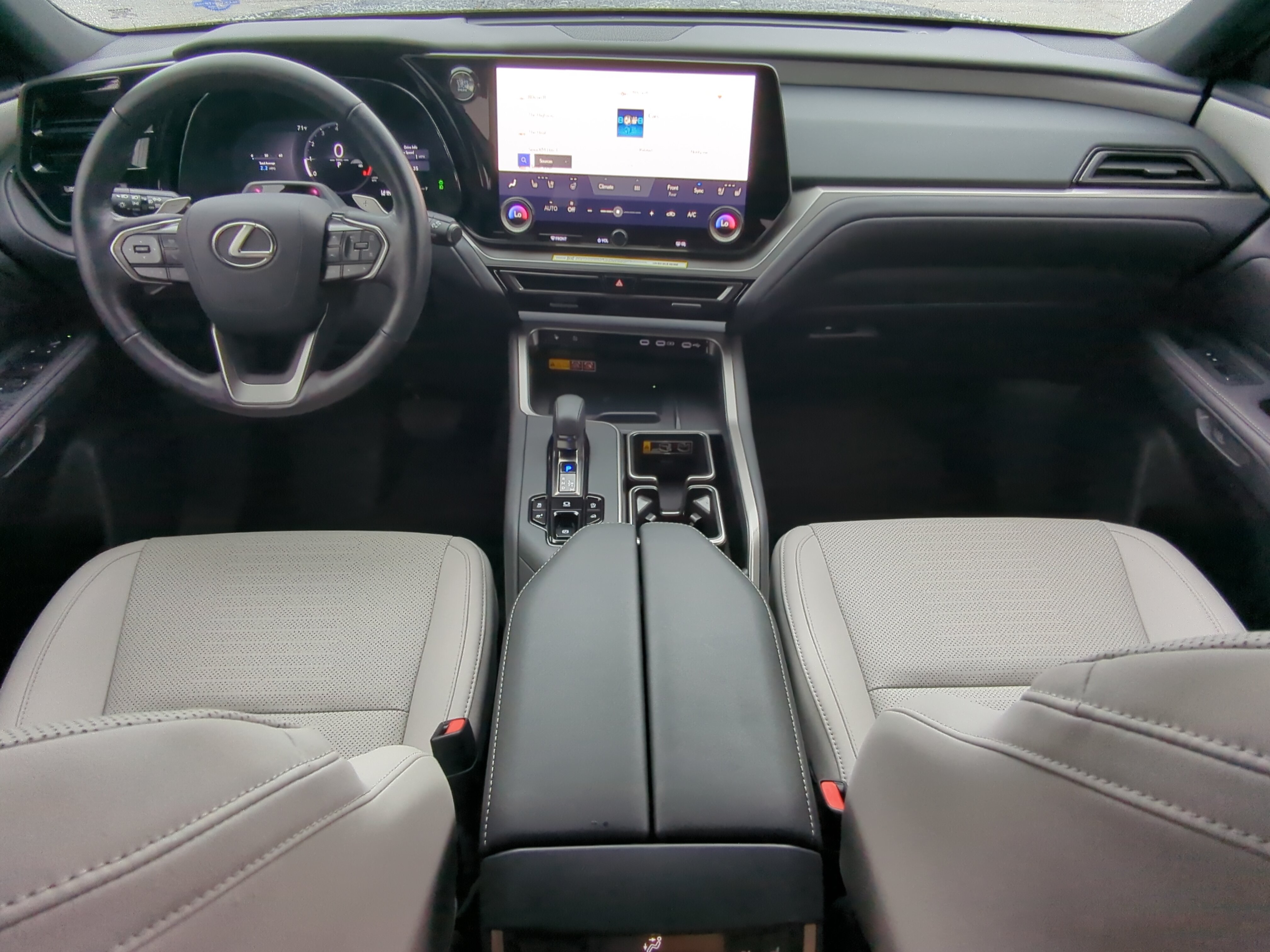 Used 2025 Lexus TX 350 AWD w/ Technology Package image 13