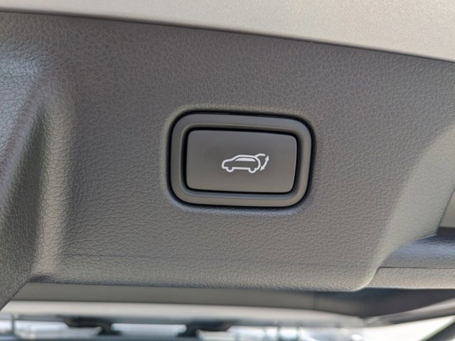 Used 2024 Hyundai Palisade Limited image 19