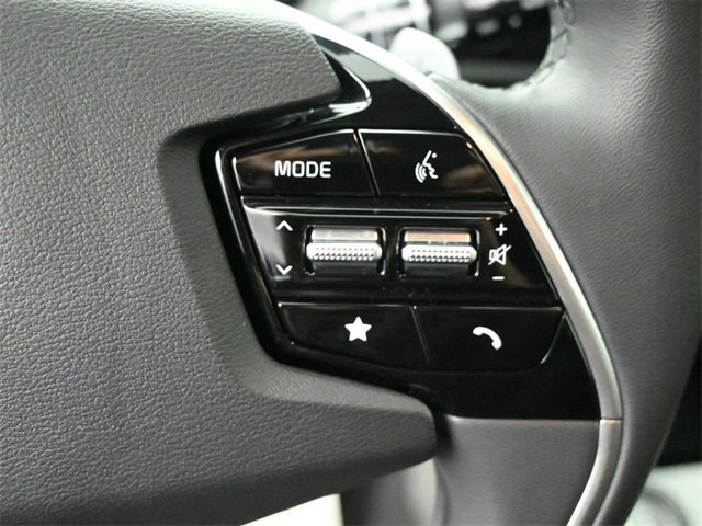 Used 2024 Kia Niro EX image 31