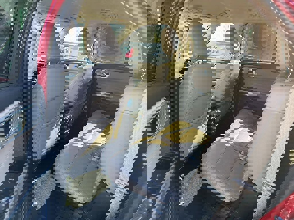 Certified 2023 Ford Explorer Limited image 14