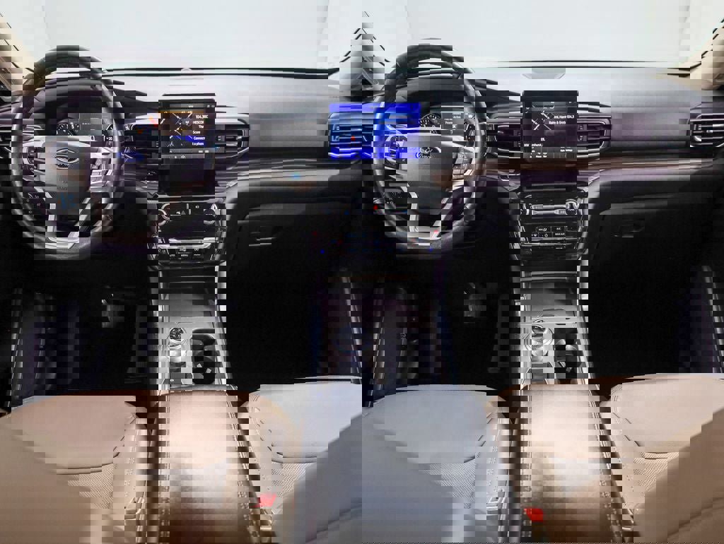 Certified 2021 Ford Explorer Limited w/ Equipment Group 301A image 10