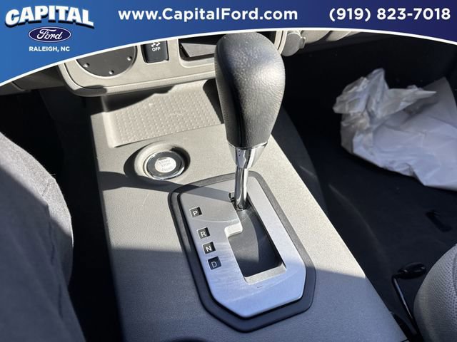 Used 2020 Nissan Frontier SV image 29