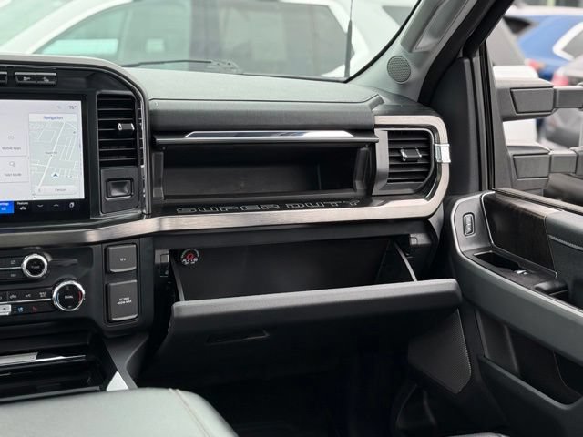 Certified 2024 Ford F250 Lariat w/ Tremor Off-Road Package AWD/4WD image 31