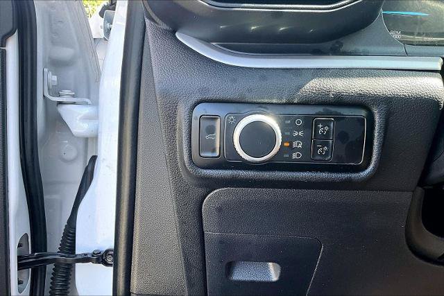 Certified 2023 Ford Explorer XLT RWD image 32