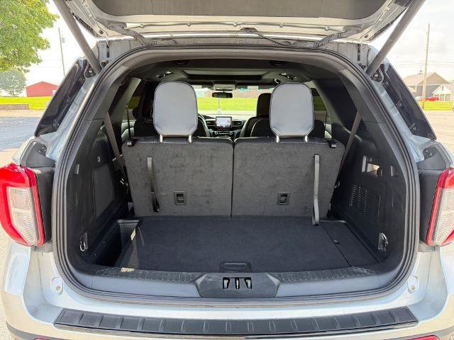 Certified 2024 Ford Explorer ST-Line w/ Class IV Trailer Tow Package AWD/4WD image 22