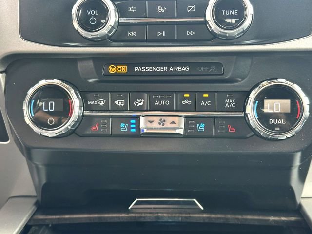 Certified 2022 Ford F350 Lariat w/ Lariat Ultimate Package AWD/4WD image 18