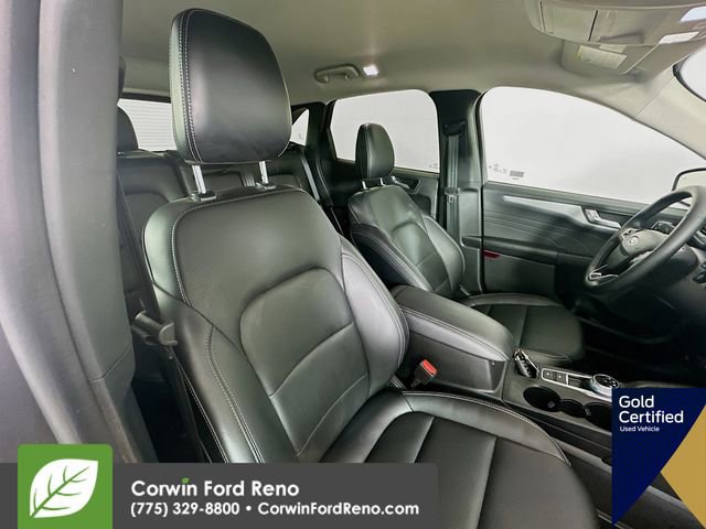 Certified 2025 Ford Escape Platinum image 31