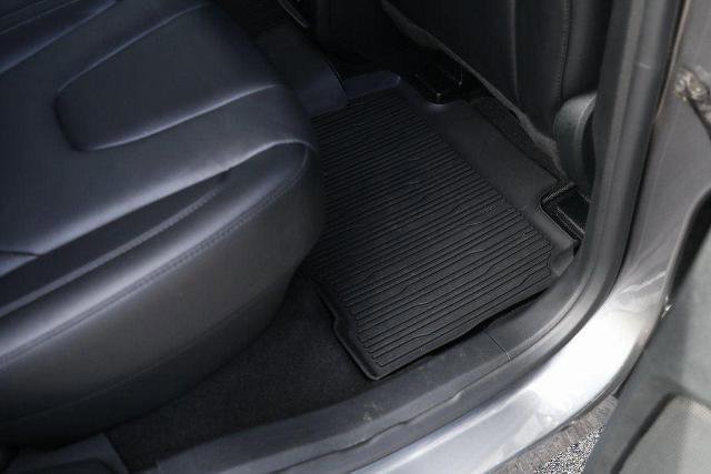 Certified 2022 Ford Edge Titanium image 32