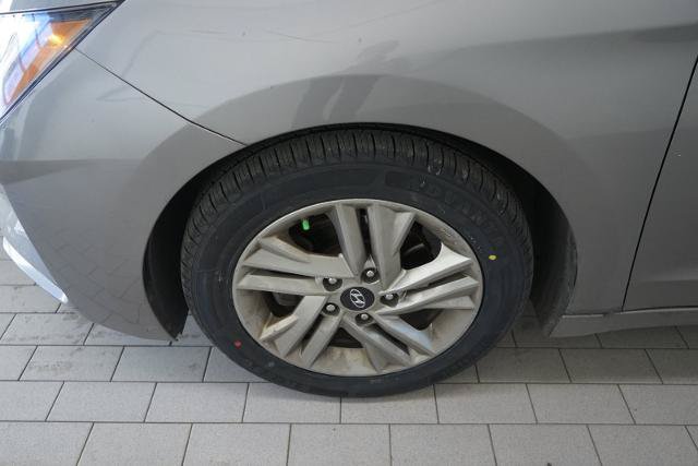 Used 2020 Hyundai Elantra SEL FWD image 11