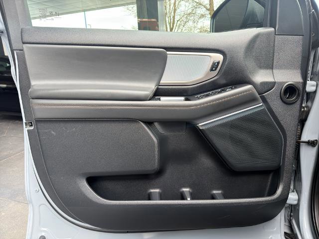 Certified 2025 Ford Expedition Active image 17