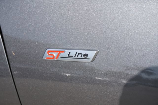 Certified 2023 Ford Escape ST-Line w/ Tech Pack #1 FWD image 33