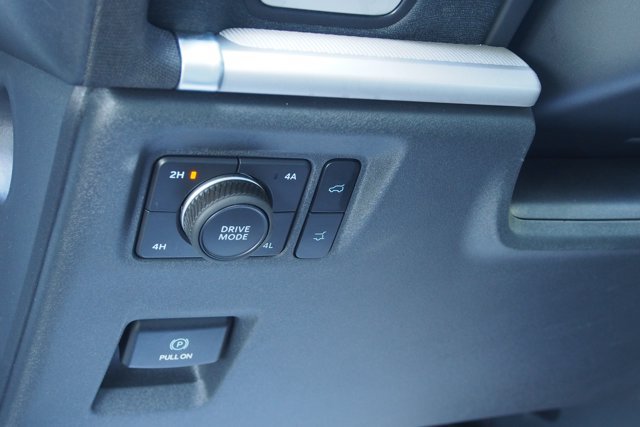 Certified 2025 Ford Expedition Max Active AWD/4WD image 24