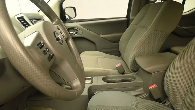 Used 2018 Nissan Frontier SV AWD/4WD image 20