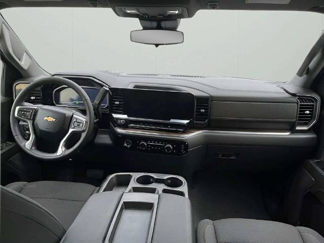 Used 2023 Chevrolet Silverado 1500 LT AWD/4WD image 13