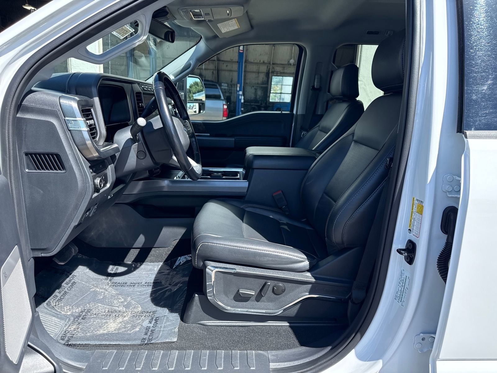 Certified 2024 Ford F250 Lariat AWD/4WD image 9