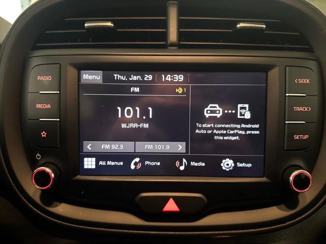 Used 2022 Kia Soul LX w/ Technology Package image 25