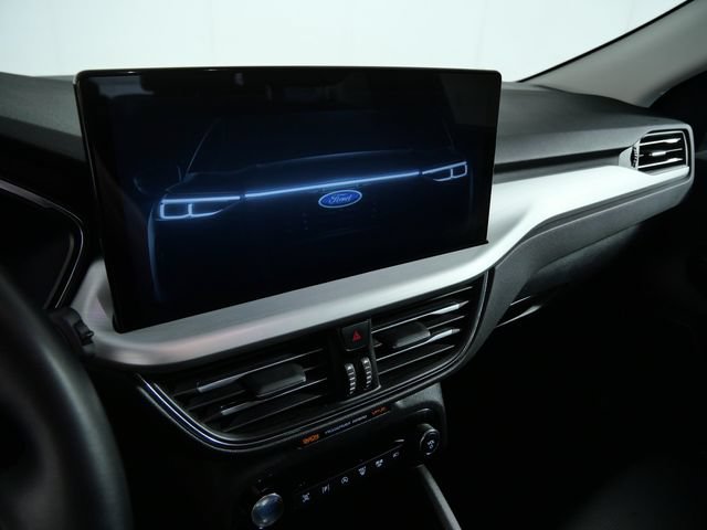 Certified 2024 Ford Escape Platinum AWD/4WD image 16