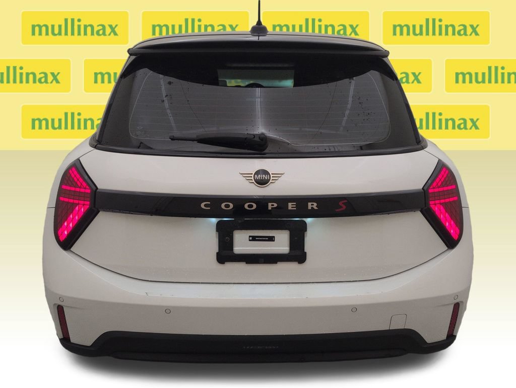 Used 2025 MINI Cooper S FWD image 31