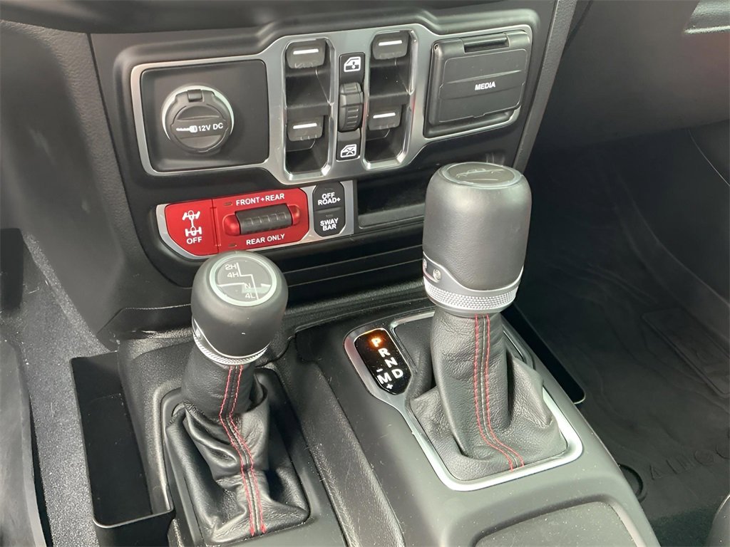 Used 2022 Jeep Gladiator Rubicon w/ LED Lighting Group image 31