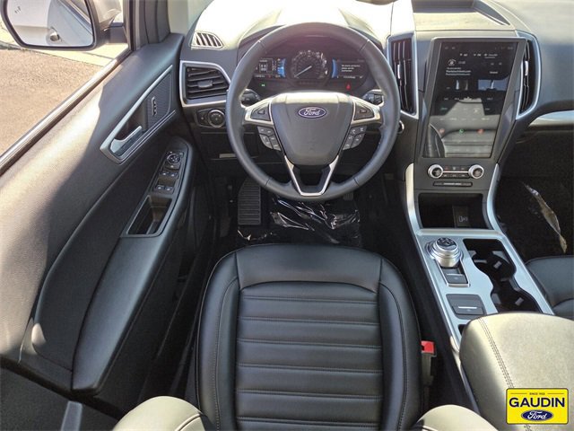 Certified 2024 Ford Edge SEL w/ Convenience Package image 13