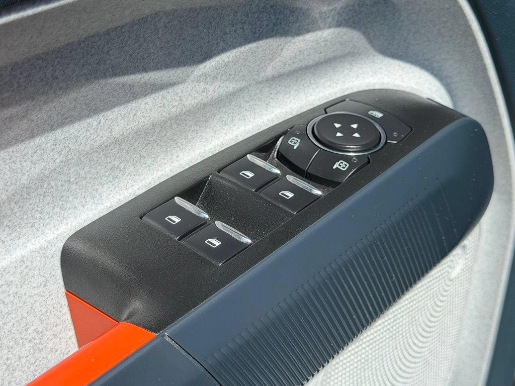 Certified 2022 Ford Maverick XLT FWD image 21