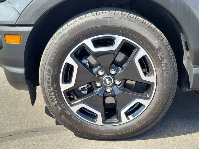 Certified 2023 Ford Bronco Sport Outer Banks w/ Tech Package image 32