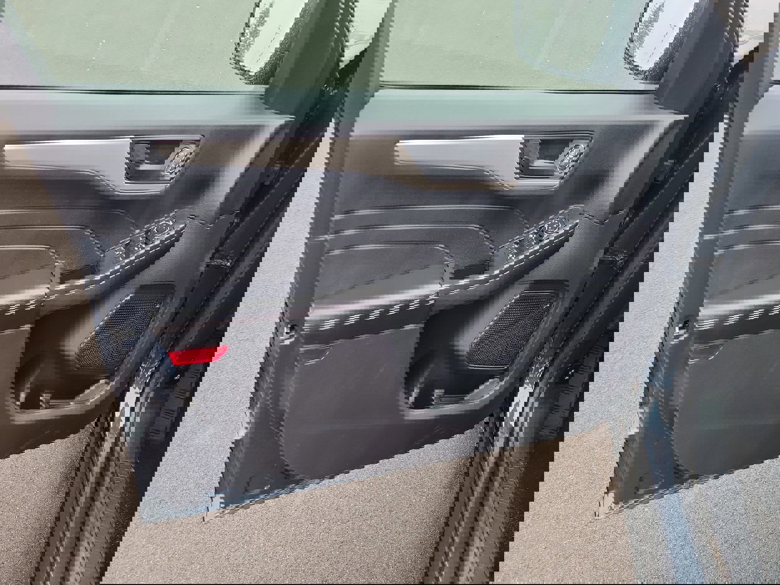 Certified 2022 Ford Escape SE w/ Convenience Package image 17