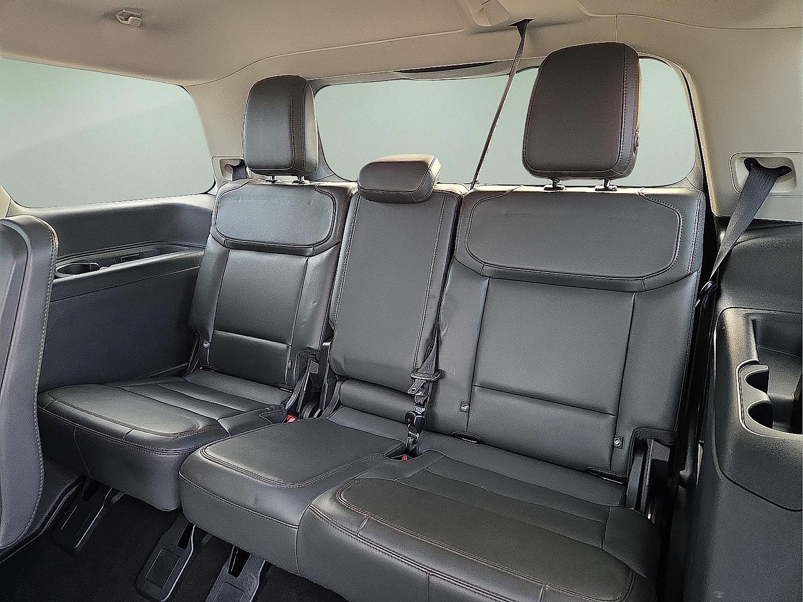 Certified 2025 Ford Expedition Active image 10