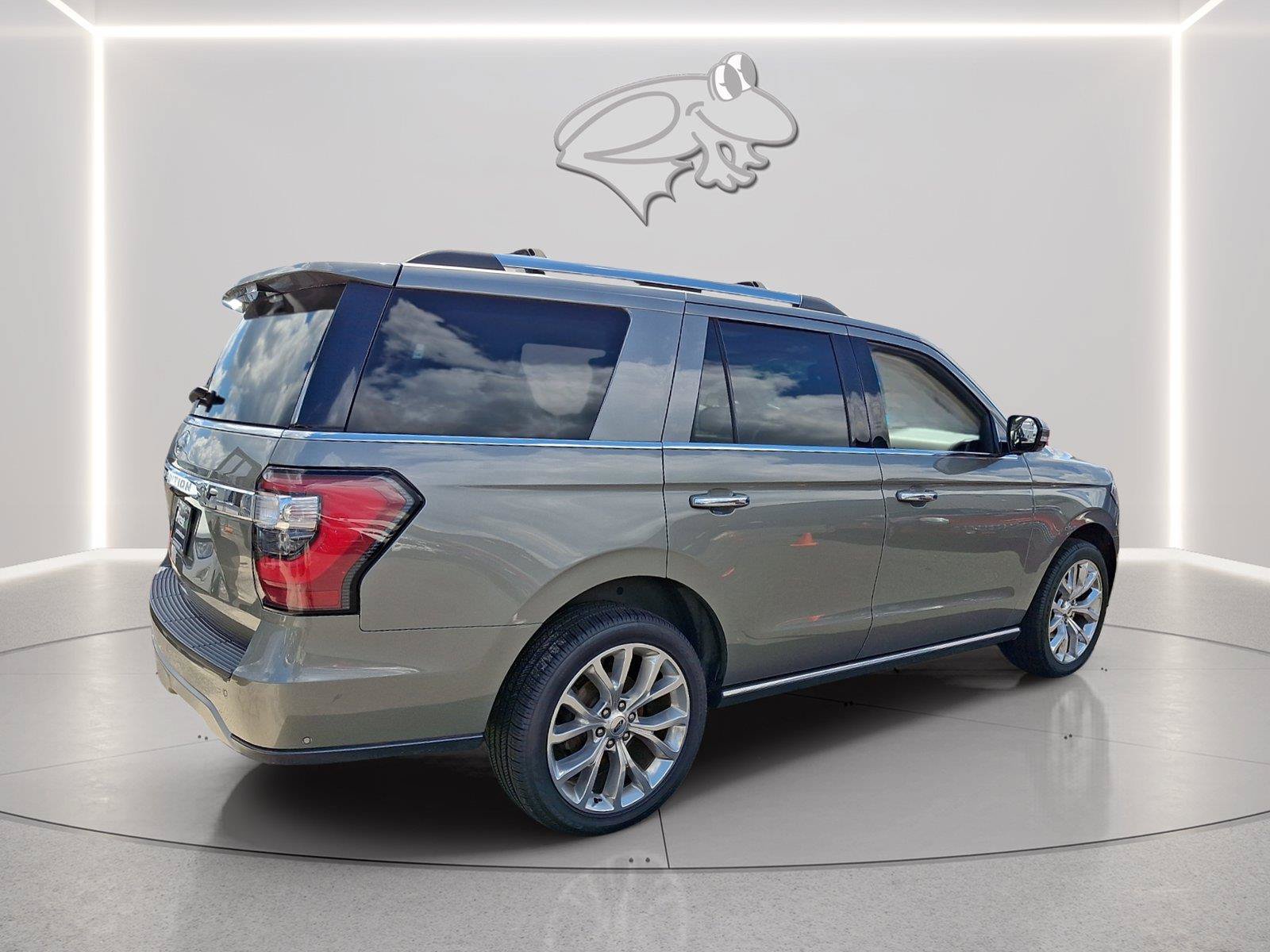Certified 2019 Ford Expedition Limited w/ Equipment Group 302A AWD/4WD image 5