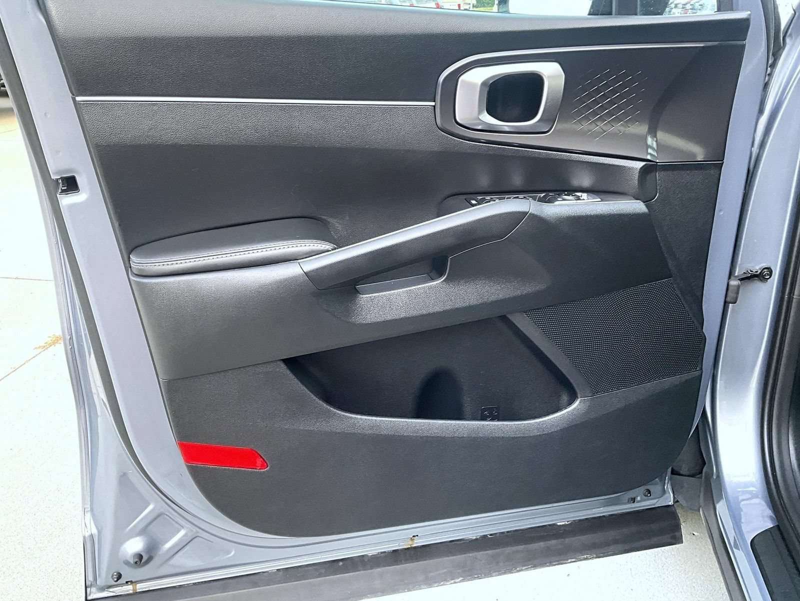 Used 2021 Kia Sorento S w/ Panoramic Sunroof Package AWD/4WD image 9