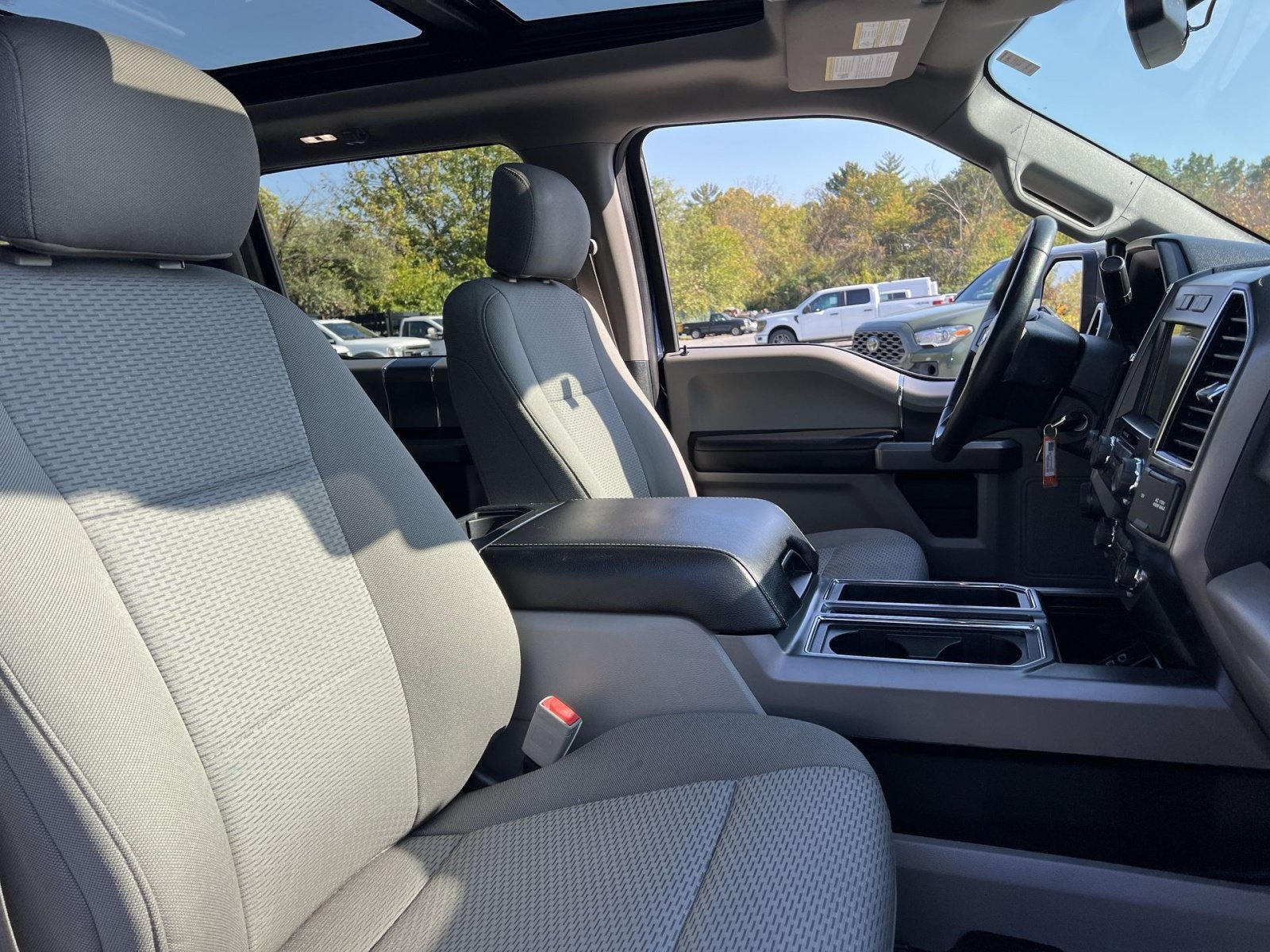 Certified 2019 Ford F150 XLT w/ Equipment Group 302A Luxury AWD/4WD image 27
