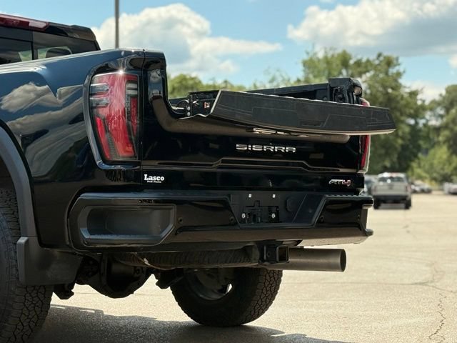 Used 2024 GMC Sierra 2500 AT4 w/ Technology Package AWD/4WD image 37