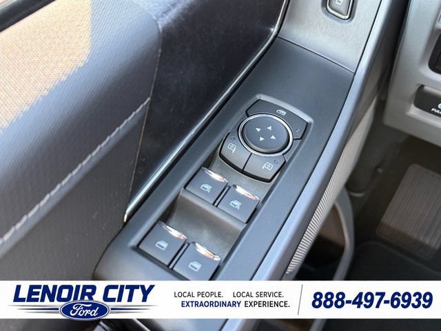 Certified 2025 Ford F150 Lightning Flash AWD/4WD image 18
