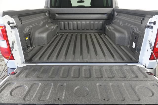 Certified 2025 Ford Maverick XLT w/ XLT Luxury Package FWD image 9