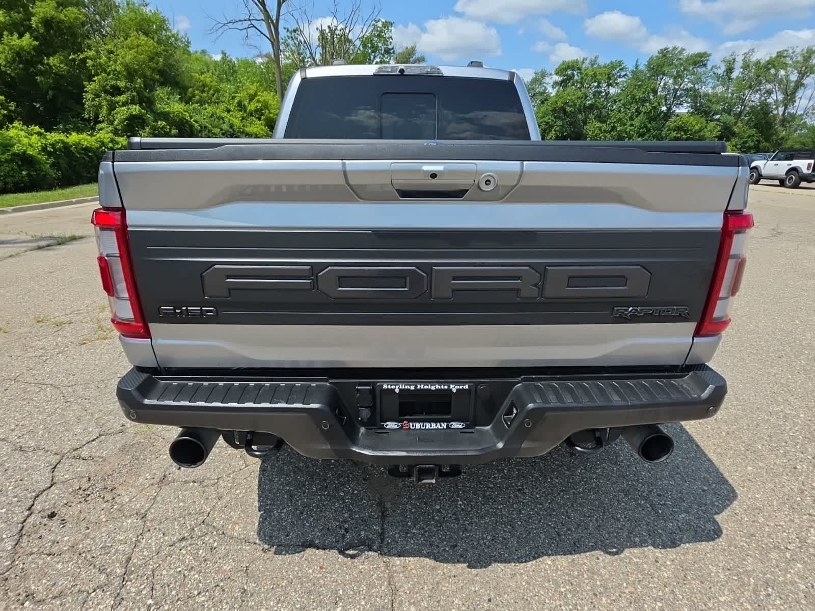 Certified 2022 Ford F150 Raptor w/ Raptor 37 Performance Package AWD/4WD image 9
