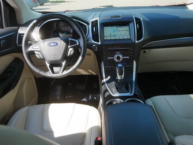 Certified 2018 Ford Edge Titanium w/ Equipment Group 302A AWD/4WD image 22