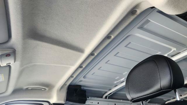 Used 2026 RAM ProMaster 2500 w/ Convenience Group FWD image 14