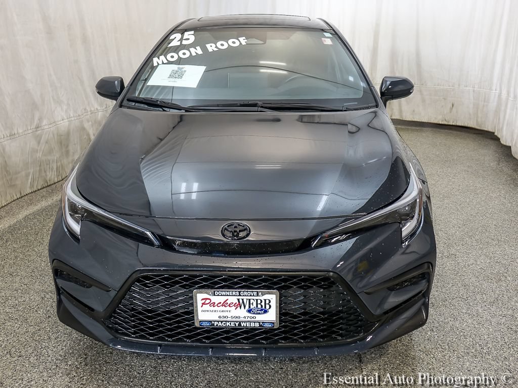 Used 2025 Toyota Corolla SE w/ SE Premium Package FWD image 5