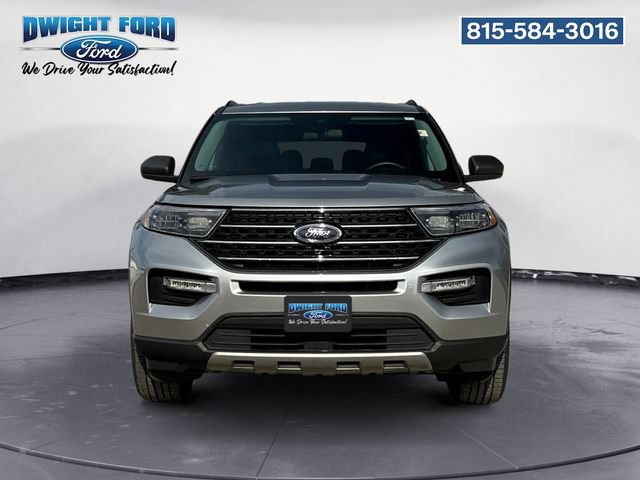 Certified 2022 Ford Explorer XLT w/ Equipment Group 202A AWD/4WD image 8