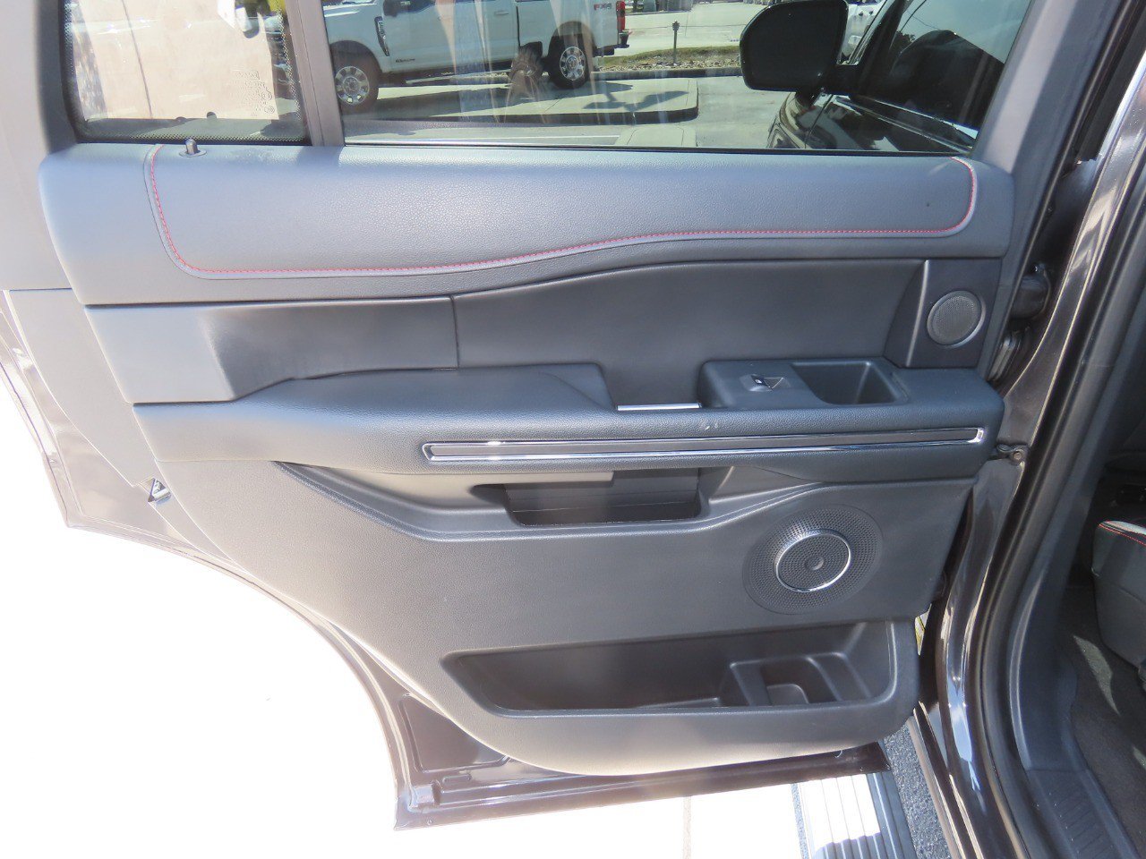 Certified 2023 Ford Expedition Limited RWD image 17