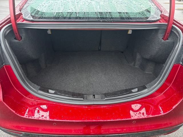 Certified 2017 Ford Fusion SE w/ Fusion SE Technology Package image 11