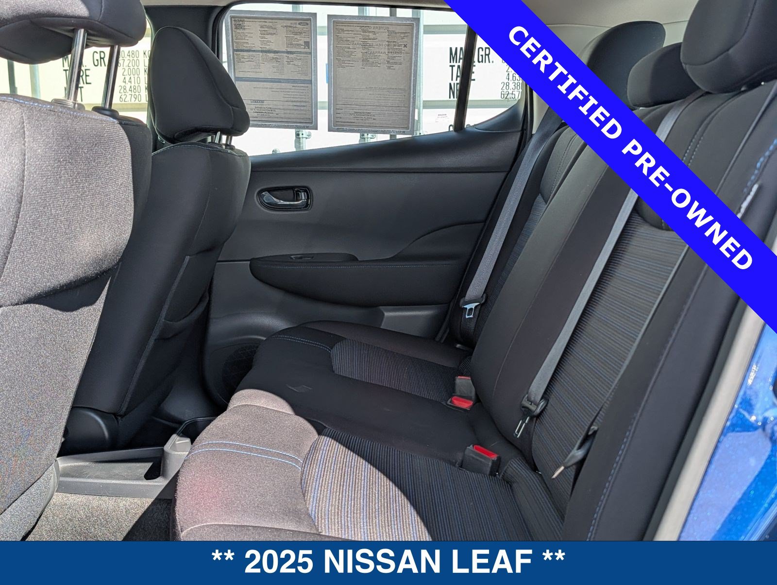 Used 2025 Nissan Leaf S FWD image 15